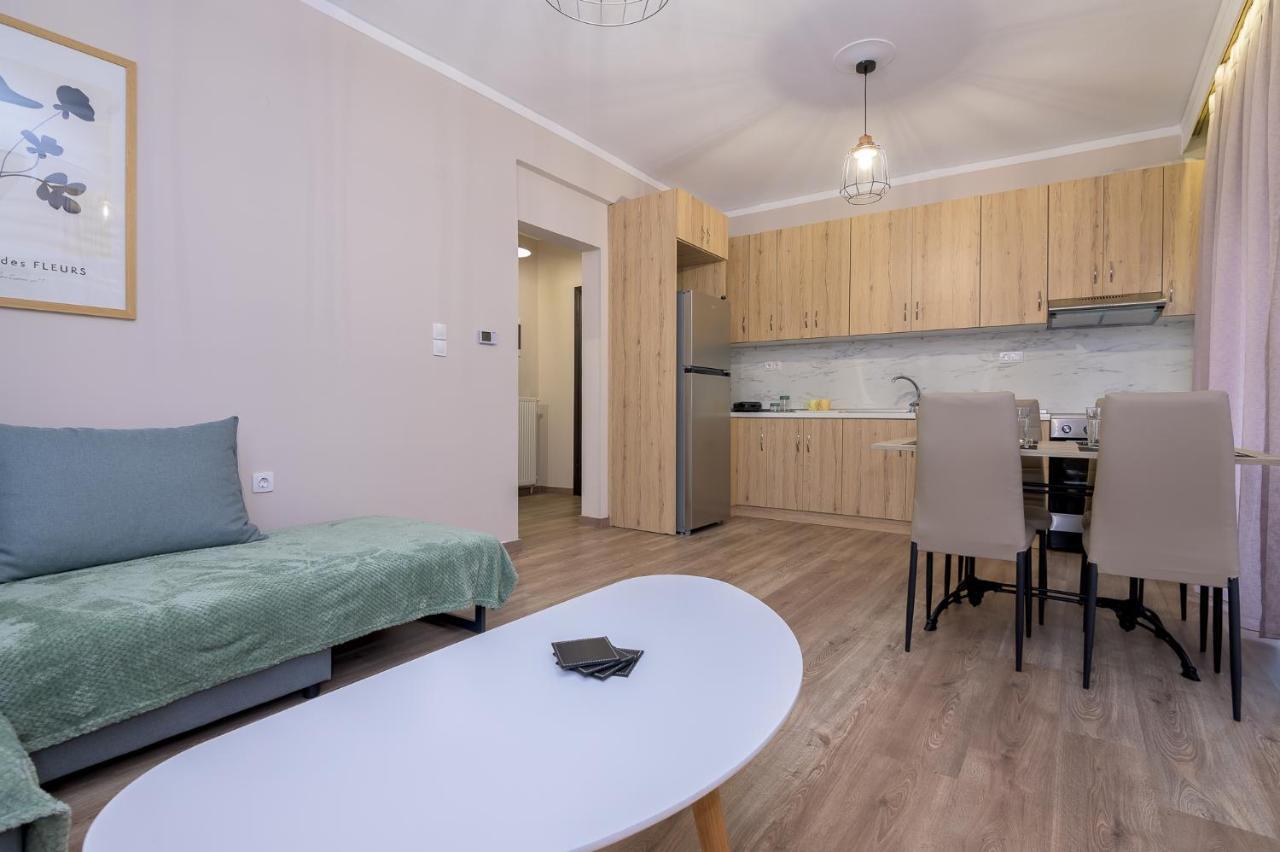 Deluxe Central 2 Bdr Apartment Alexandroupoli Esterno foto